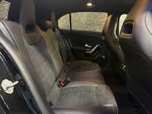 Mercedes-Benz A Class A180d AMG Line - U13438