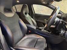 Mercedes-Benz A Class A180d AMG Line - U13438