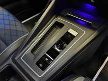 Volkswagen Golf TSI R - U13456