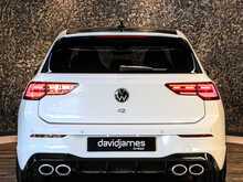 Volkswagen Golf TSI R - U13456