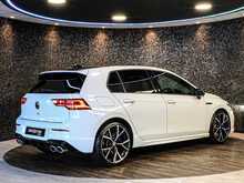 Volkswagen Golf TSI R - U13456