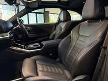 BMW 2 Series 220i M Sport - U13458