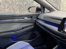 Volkswagen Golf TSI R - U13462