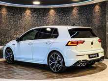 Volkswagen Golf TSI R - U13462