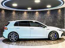 Volkswagen Golf TSI R - U13462