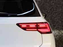 Volkswagen Golf TSI R - U13462