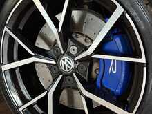 Volkswagen Golf TSI R - U13480