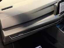 Volkswagen Golf TSI R - U13480