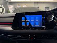 Volkswagen Golf TSI R - U13480