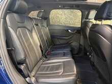 Audi Q7 TDI V6 Black Edition - U13483