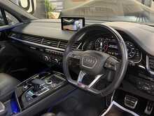 Audi Q7 TDI V6 Black Edition - U13483