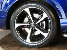 Audi Q7 TDI V6 Black Edition - U13483