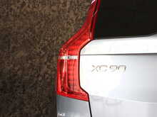 Volvo XC90 B5 MHEV R-Design Pro - U13499
