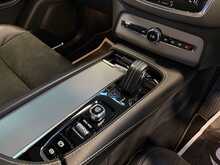 Volvo XC90 B5 MHEV R-Design Pro - U13499