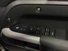 Land Rover Defender 110 SD4 SE - U13504