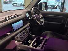 Land Rover Defender 110 SD4 SE - U13504