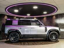 Land Rover Defender 110 SD4 SE - U13504