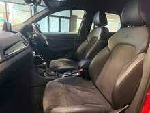 Audi Q3 TFSI CoD Black Edition - U13521