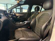 Mercedes-Benz C Class C220d AMG Line - U13524