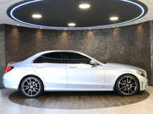 Mercedes-Benz C Class C220d AMG Line - U13524