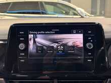 Volkswagen T-Roc TSI R Black Edition - U13537