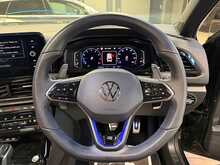 Volkswagen T-Roc TSI R Black Edition - U13537