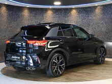 Volkswagen T-Roc TSI R Black Edition - U13537