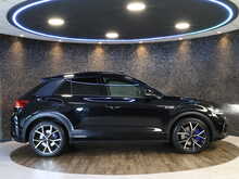 Volkswagen T-Roc TSI R Black Edition - U13537