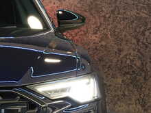 Audi A6 Avant TFSI Black Edition - U13559