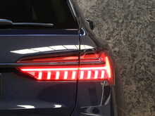 Audi A6 Avant TFSI Black Edition - U13559