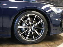 Audi A6 Avant TFSI Black Edition - U13559