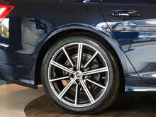 Audi A6 Avant TFSI Black Edition - U13559