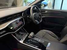 Audi A6 Avant TFSI Black Edition - U13559