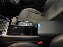 Audi A6 Avant TFSI Black Edition - U13559