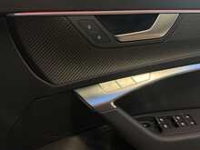 Audi A6 Avant TFSI Black Edition - U13559