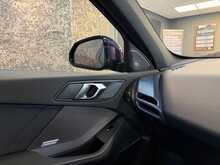 BMW 1 Series 120i MHT M Sport - U13573