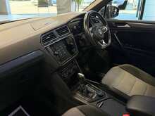 Volkswagen Tiguan TDI R-Line Tech - U13575