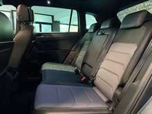Volkswagen Tiguan TDI R-Line Tech - U13575