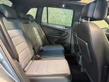 Volkswagen Tiguan TDI R-Line Tech - U13575