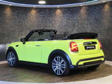 MINI Convertible Cooper Exclusive - U13598