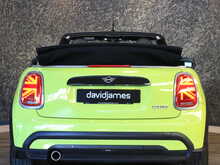 MINI Convertible Cooper Exclusive - U13598