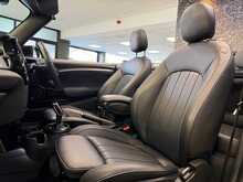 MINI Convertible Cooper Exclusive - U13598