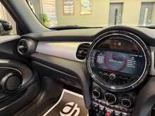 MINI Convertible Cooper Exclusive - U13598
