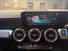 Mercedes-Benz GLB GLB35 AMG - U13600
