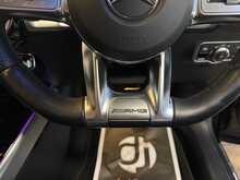 Mercedes-Benz GLB GLB35 AMG - U13600