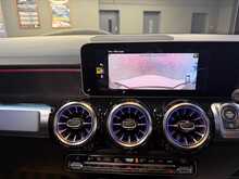 Mercedes-Benz GLB GLB35 AMG - U13600