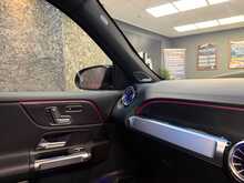 Mercedes-Benz GLB GLB35 AMG - U13600