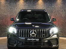 Mercedes-Benz GLB GLB35 AMG - U13600