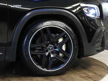 Mercedes-Benz GLB GLB35 AMG - U13600