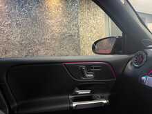 Mercedes-Benz GLB GLB35 AMG - U13600